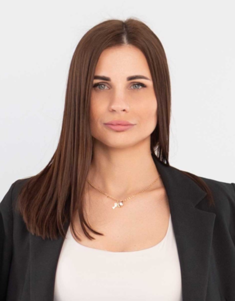 Елена Панюшкина